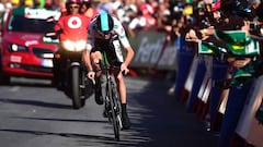 Froome vuela y recorta las distancias en la Vuelta a España