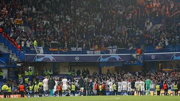 Los jugadores del Real Madrid celebran su triunfo ante el Chelsea de la pasada campaña en Stamford Bridge por 1-3.