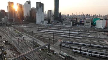 NEW YORK, US - SEPTEMBER 14: An aerial view of railways after Amtrak has canceled all long-distance trains nationwide starting Thursday, as it prepares for a possible freight-rail strike that would impact its service on September 14, 2022, in New York, United States. (Photo by Lokman Vural Elibol/Anadolu Agency via Getty Images)