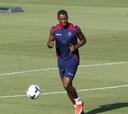 Diop se ejercita al margen y es duda para el Camp Nou