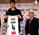 Tomic ve "exagerado" que se le llame el 'Gasol del Este'