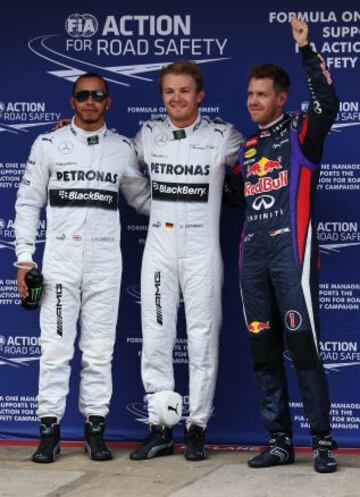 Pole para Nico Rosberg de Mercedes el segundo clasificado, su compañero Lewis Hamilton y el tercer clasificado, Sebastian Vettel de Infiniti Red Bull Racing. Clasificación para el Gran Premio de Fórmula Uno en el Circuito de Catalunya en Montmelo.