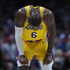 Has Lebron James ever come back from a 0-2 in the playoffs?