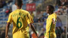 Vinicius celebra un gol con la selección brasileña.