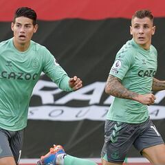 James pierde un socio, Digne sufre grave lesión de tobillo