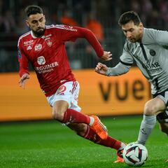 Lionel Messi not at PSG training