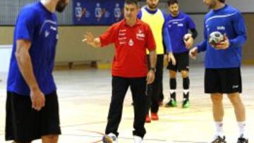 Manolo Cadenas, seleccionador español.