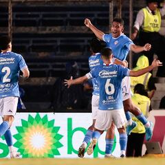 Luis Romo recuerda plantel del Cruz Azul campeón: “Qué trabuco teníamos”