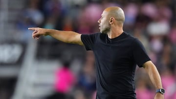 Mascherano: “Vamos por todo, no vamos a tirar la liga por Concachampions”