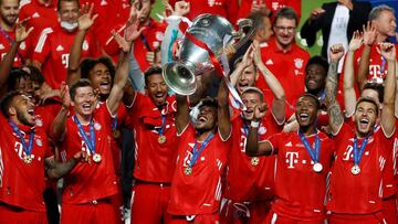 Coman levanta la última Champions.