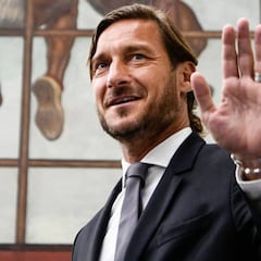 Totti: "Prefería morirme, pero dejo el Roma. No fue por mi voluntad"