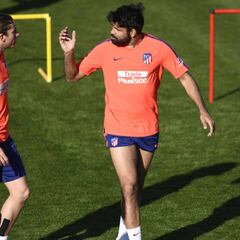 Simeone perfila el once ante el Alavés: con Morata, Costa y Griezmann