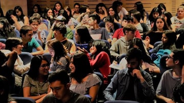 Ni ingeniería, ni geografía: las peores carreras para estudiar en Chile según la IA