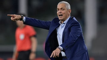 Reinaldo Rueda se aferra a las remotas opciones de Colombia de clasificar al Mundial de Qatar 2022.