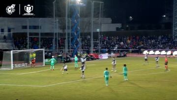 Vinicius ante el gol da para novela: solo y el drama de siempre