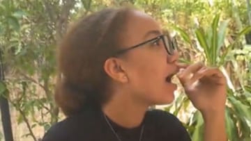 Pide una copa de Baileys y no da crédito a lo que le trae la camarera en una bandeja