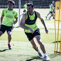 Cuatro altas para la final contra el Oviedo