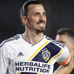 Zlatan no jugará con Galaxy ante FC Dallas; Pontius lo reemplaza