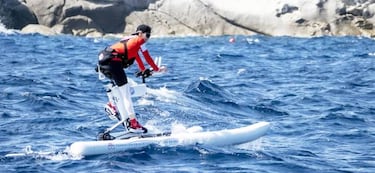 La princesa Charlène, aficionada a las bicis de agua