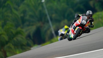 Áxel Pons en Sepang.