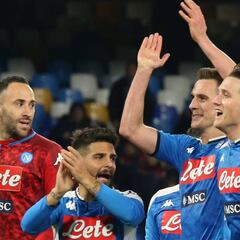 Napoli sorprende al Inter en día de poco trabajo para Ospina