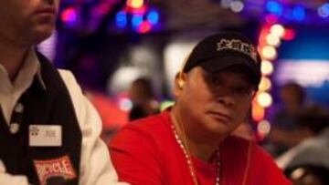 Johnny Chan triunfa en las partidas estratosféricas de Macao