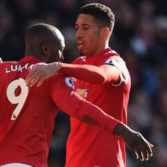 El United remonta con un gran Lukaku y vuelve a ser segundo