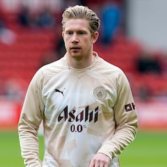 Kevin De Bruyne supera récord de asistencias de Ryan Giggs y Cesc Fabregas
