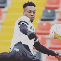 Iván Arboleda dejaría el Rayo y estaría cerca de Newell's