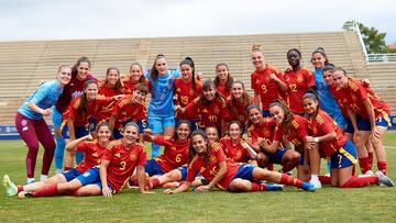 La Rojita preparar¨¢ la Eurocopa Sub-19 con 23 jugadoras