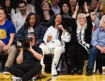 Rihanna watching the LA Lakers.