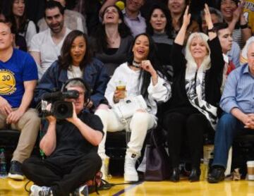 Rihanna watching the LA Lakers.