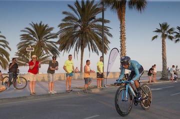 Nairo Quintana del Movistar Team ha hecho los 8 km de carrera en 10:09 minutos.