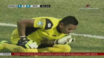 Goalkeeper dies in Indonesia after colliding with teammate