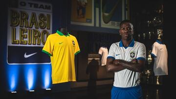 Vinicius, con la camiseta blanca de Brasil.