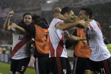 El equipo argentino consigue su tercera Copa Libertadores. Los mexicanos estuvieron cerca de conquistar por primera vez el sur del continente.