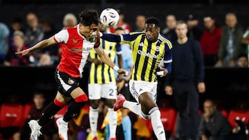 Jhon Jader Durán suma minutos con Fenerbahce en el inicio de la Champions