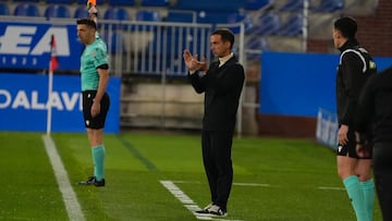 07-11-25. PARTIDO DE SEGUNDA DIVISIÓN, MIRANDÉS-SPORTING EN MENDIZORROZA.