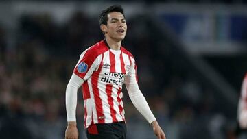 'Chucky' Lozano abandonó el entrenamiento del PSV