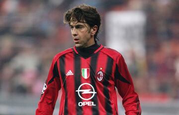 Otro ejemplo de amor incondicional, su paso por la Primera División se reflejó por completo al Milan donde conquistó siete ligas, una copa, cinco supercopas, cinco ligas de Europa y cuatro supercopas del Viejo Continente.