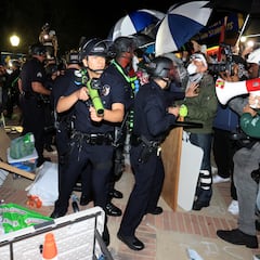 What is the law in the United States about peaceful protest and what are your rights?