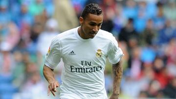 MADRID, SPAIN - MAY 08:  Danilo of Real Madreid in action during the La Liga match between Real Madrid CF and Valencia CF at Estadio Santiago Bernabeu on May 8, 2016 in Madrid, Spain.  (Photo by Denis Doyle/Getty Images)