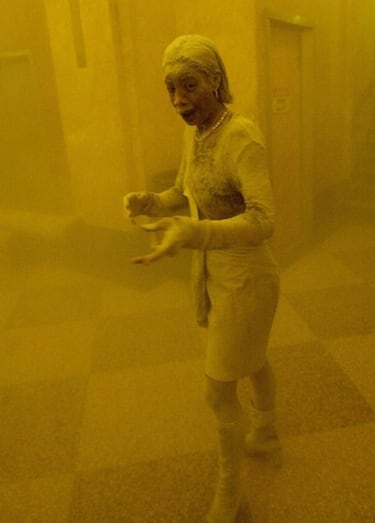 La triste historia de Marcy Borders, la 'dust lady' en la icónica foto del 11-S