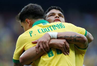 Brazil need Coutinho to step up with Neymar injured – Thiago Silva