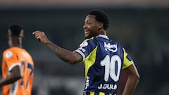 DT de Fenerbahce explica por qué le dio vacaciones a Jhon Durán