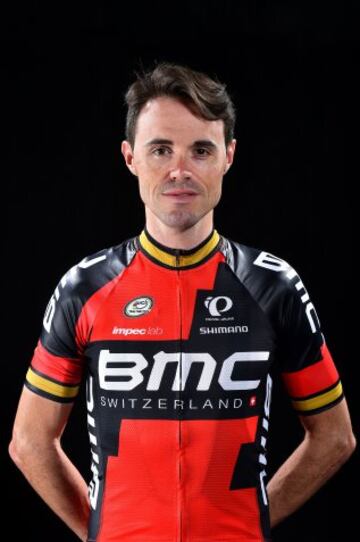 Todos los maillots de los equipos UCI World Tour para 2016