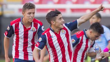 Los juveniles rojiblancos se impusieron por 2-1 en el Estadio Chivas y buscarán en el Estadio Azteca su tercer campeonato de la categoría. Lainez y Marín, titulares con Las Águilas.