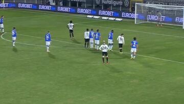Una técnica distinta para los penaltis se ha hecho viral