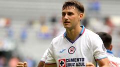 ¡Oficial! Santiago Giménez es nuevo jugador del Feyenoord