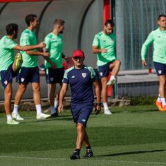 Valverde abre la puerta de Lezama el primer día de la pretemporada
